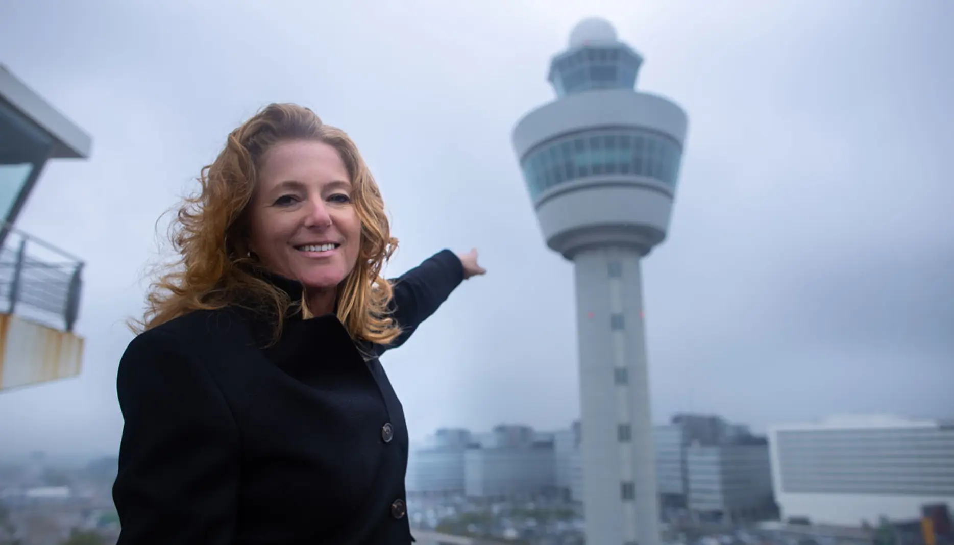 Heeft een taxiënd vliegtuig van rechts altijd voorrang?