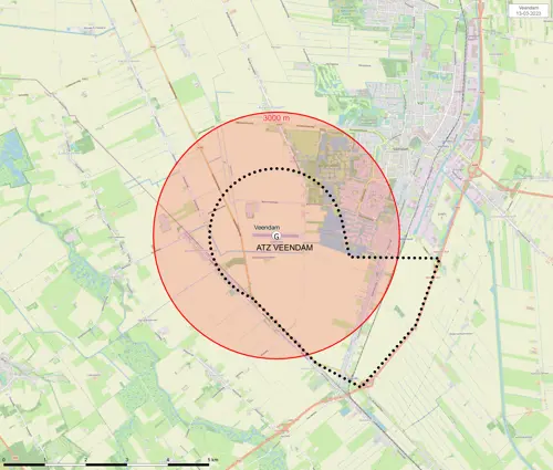 Kaart het vliegveld waarop het gebied waarbinnen je toestemming nodig hebt om sfeerballonnen op te laten, rood is gemarkeerd.