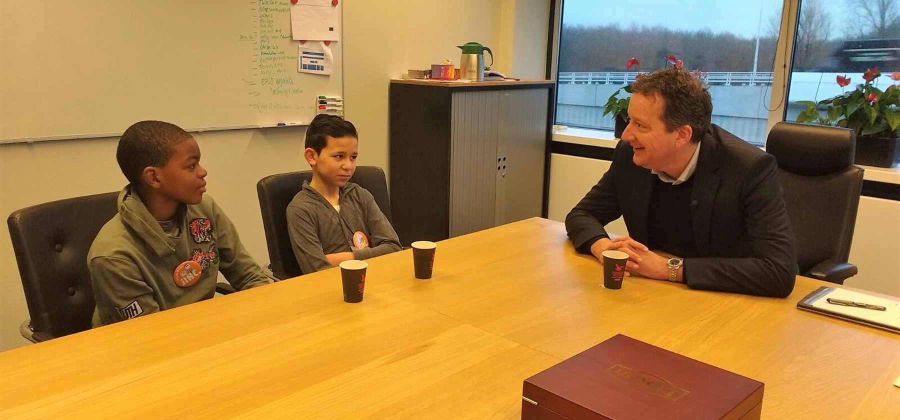 Jonge talenten op de stoel van Michiel van Dorst