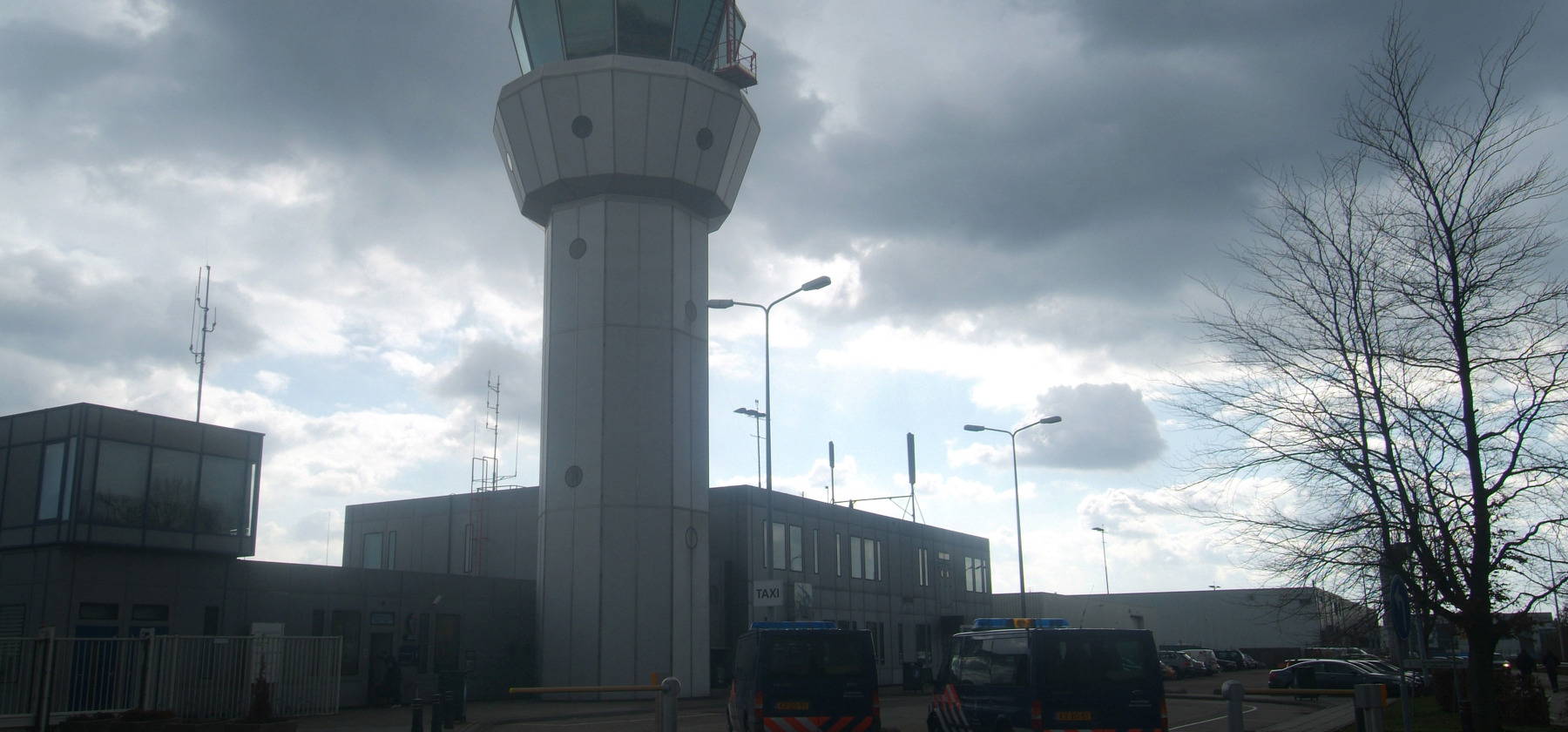 Aangepaste dienstverlening LVNL op Maastricht Aachen Airport door COVID
