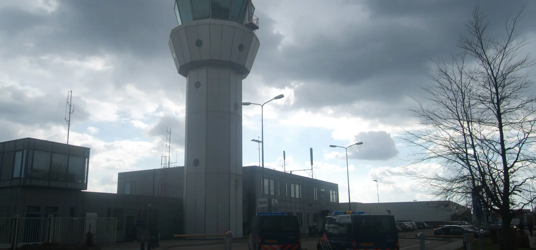 Aangepaste dienstverlening LVNL op Maastricht Aachen Airport door COVID