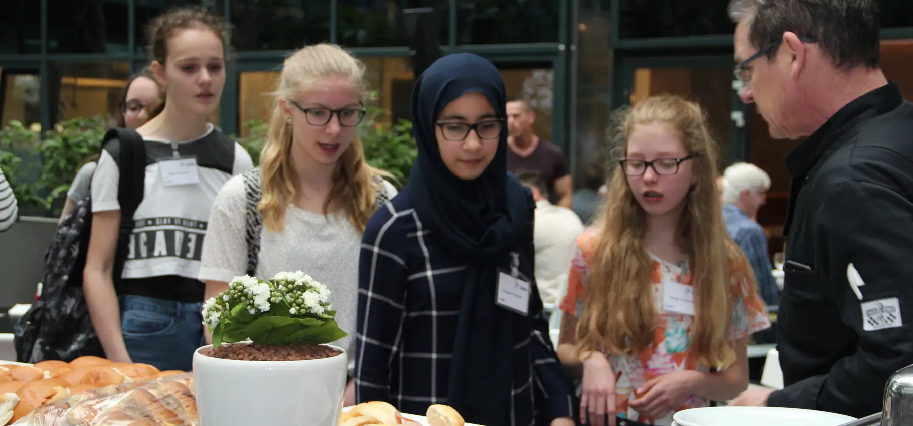 Meiden in de techniek @ LVNL